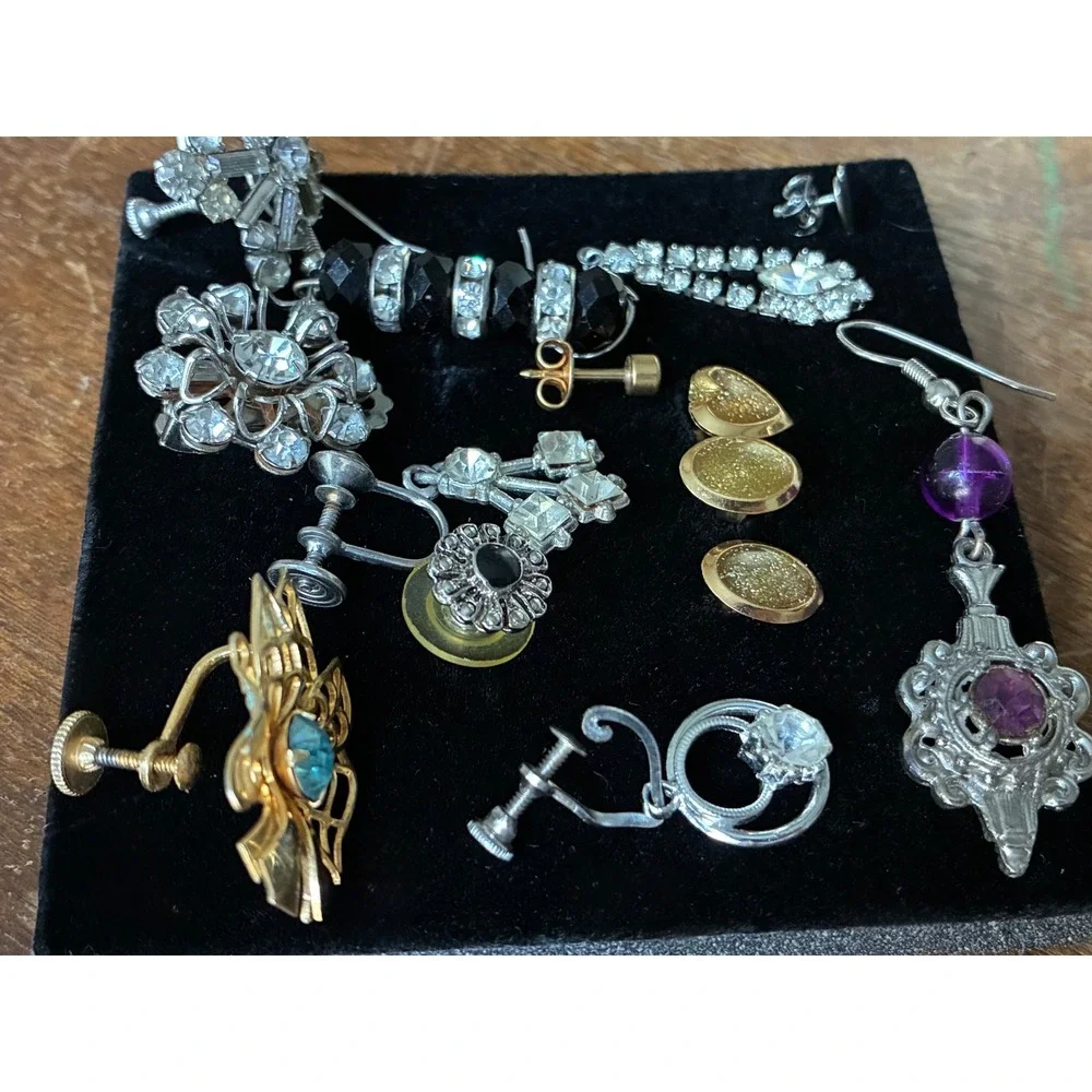 Vintage Junk Jewelry Craft Lot Rhinestone Earrings Repair Repurpose